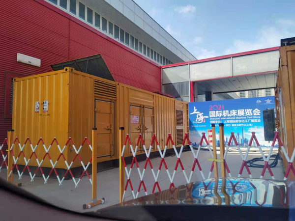 泰来出租发电机-柴油发电机和汽油发电机哪个更好一些？