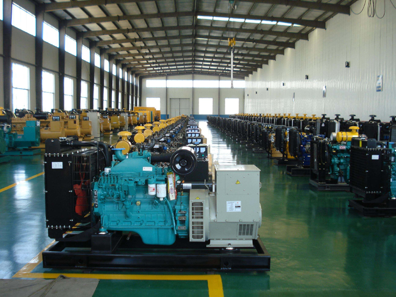 泰来租赁发电机-柴油发电机组冒蓝烟、冒黑烟、冒白烟故障分析