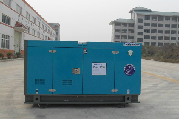 泰来发电机租赁发电机组的换季保养注意事项