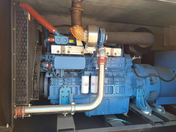 泰来燃油消耗率与进气温度的具体关系是什么？