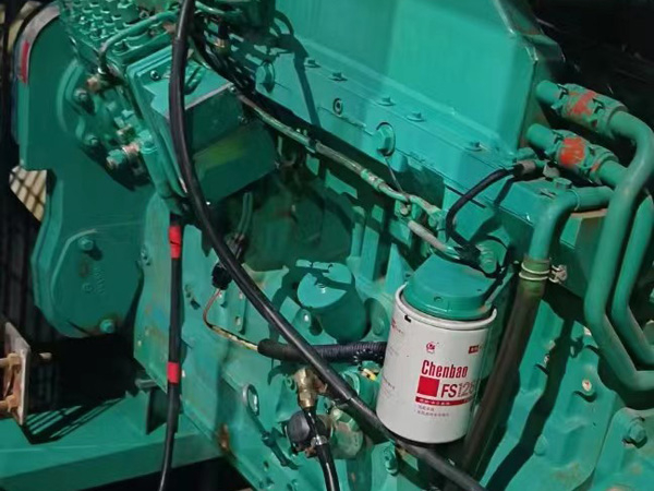 泰来如何确定新的发电机组控制系统是否与原系统兼容？