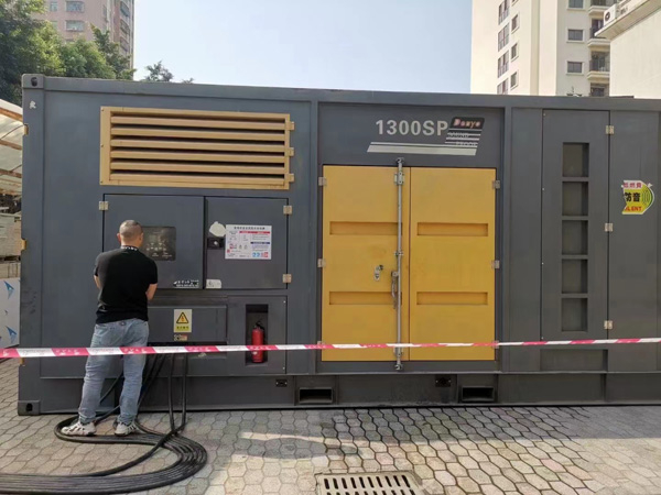 泰来500KW发电机组冬季应该配多大的启动电瓶？